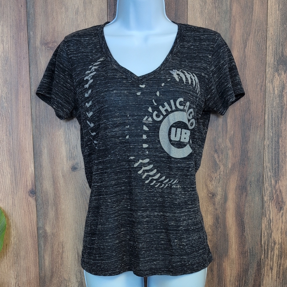 Majestic Navy Chicago Cubs V-Neck Lightweight Tee M             P417